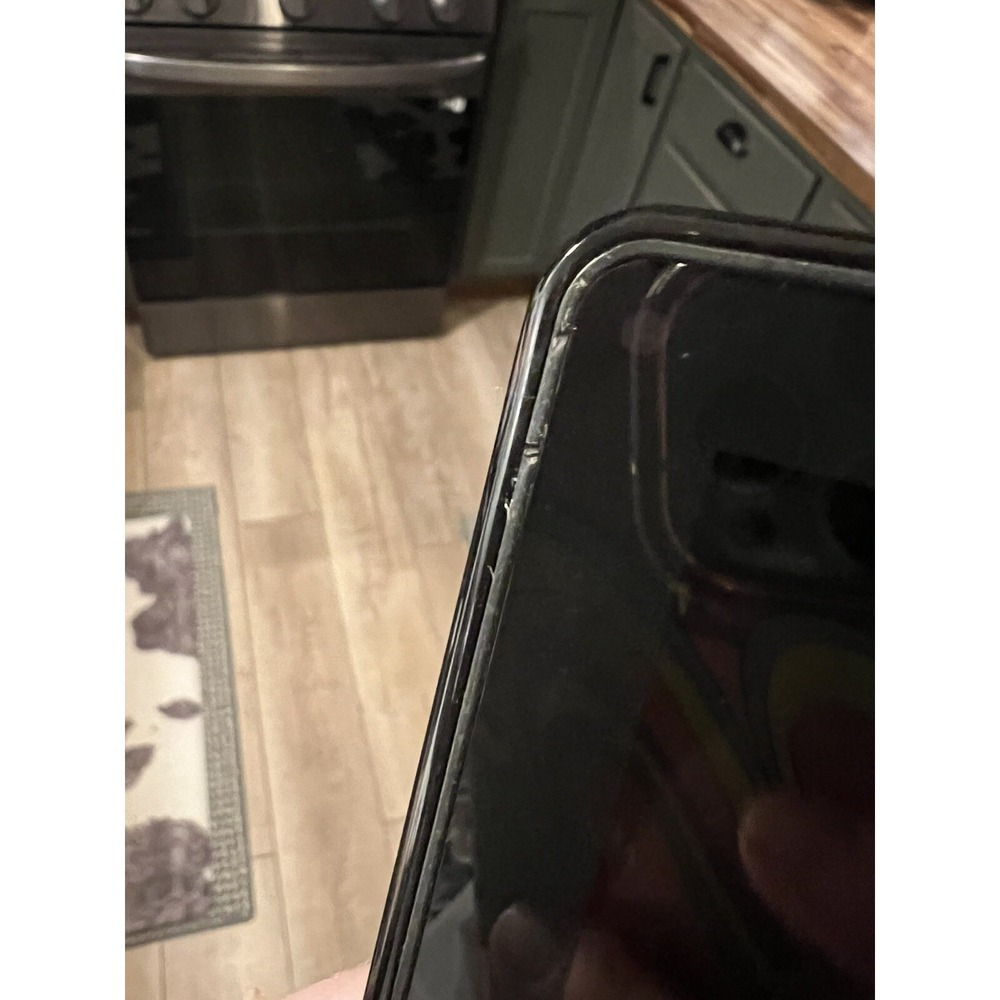 Amazon Kindle Fire 1st Generation D01400 8GB - 7" - WI-FI - Black Tablet - Picture 4 of 6